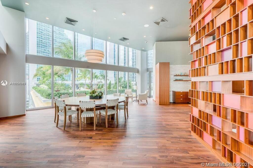 Lovely Upscale Condo Gorgeous View 2Bd 2Bath In Brickell Miami Exterior photo